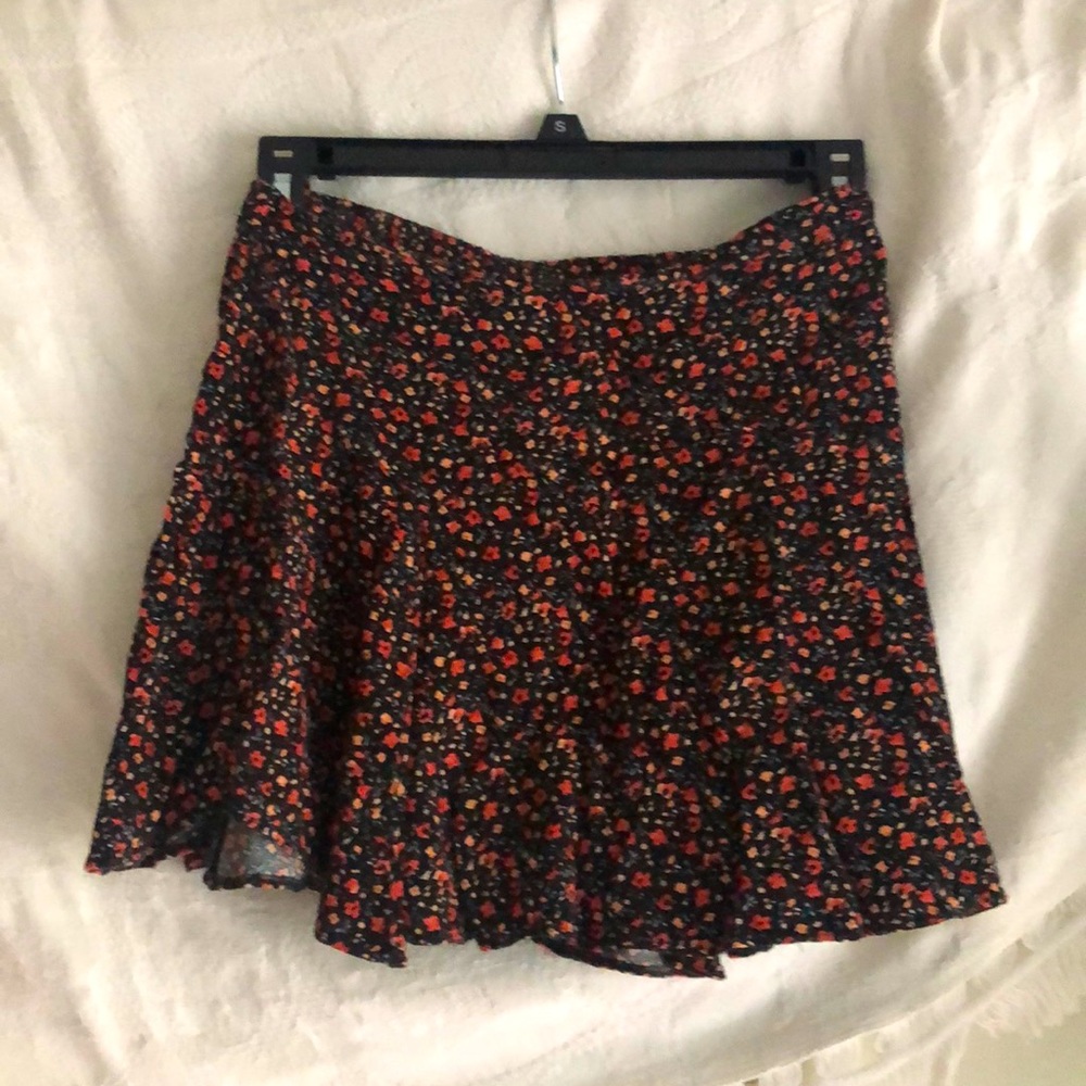 American Eagle Skirt Floral Black XXS